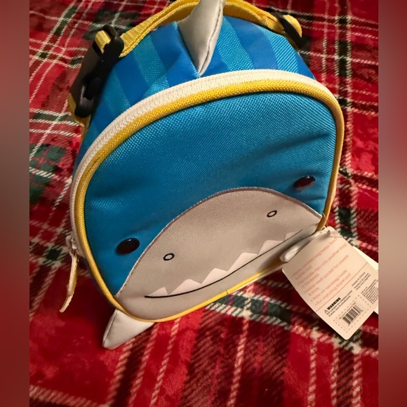 Skip Hop Sharkie insulated lunch box new - Picture 2 of 8